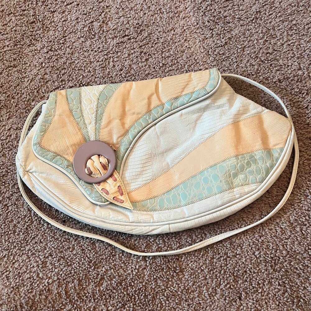 Authentic Vintage early 2000s La Nouvelle Sac shoulder bag